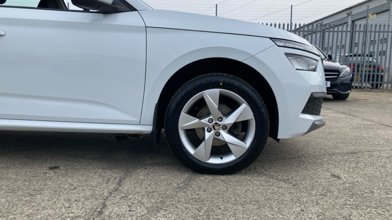 Skoda Kamiq 1.0 TSI 110 SE 5dr Petrol Hatchback